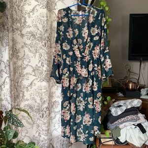 Xhiliration Green Floral Sheer Cover Up/Kimono